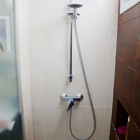 Fantastico Apartamento Con Terraza Soleada Y Wifi Gratis Apartamento *